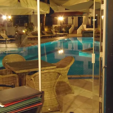 Apartment Chantaloukas Kokkini Hani