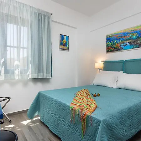 Chantaloukas Apartman